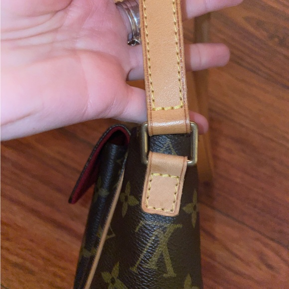 Louis Vuitton Viva Cite PM - Picture 10 of 10